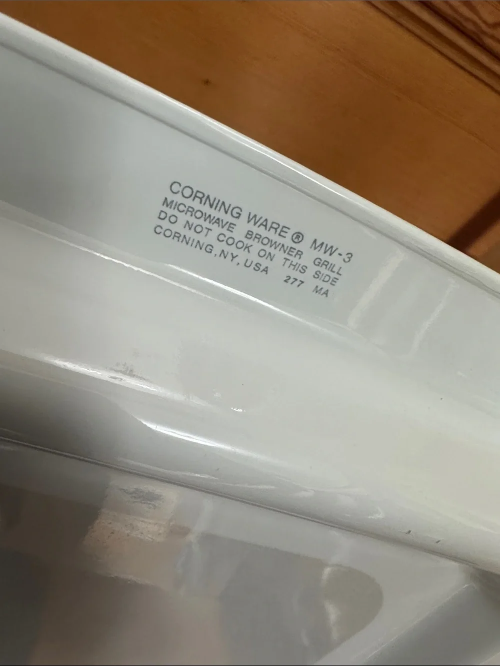 VTG Corning ware white Microwave Browner Grill Tray MW3